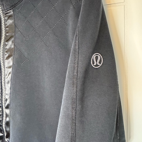 Lululemon Moto Mogul Jacket Full Zip Black Size 6 Ribbed Sleeves High Collar - Picture 5 of 16